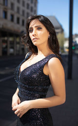 4 of 4 Chic and Holland AN3007 Dress Currant