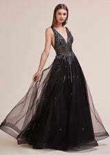 1 of 9 Andrea and Leo A0598 Black