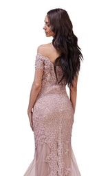 8 of 14 Andrea and Leo A0587