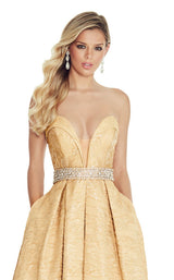 7 of 14 Ashley Lauren 1269 Champagne