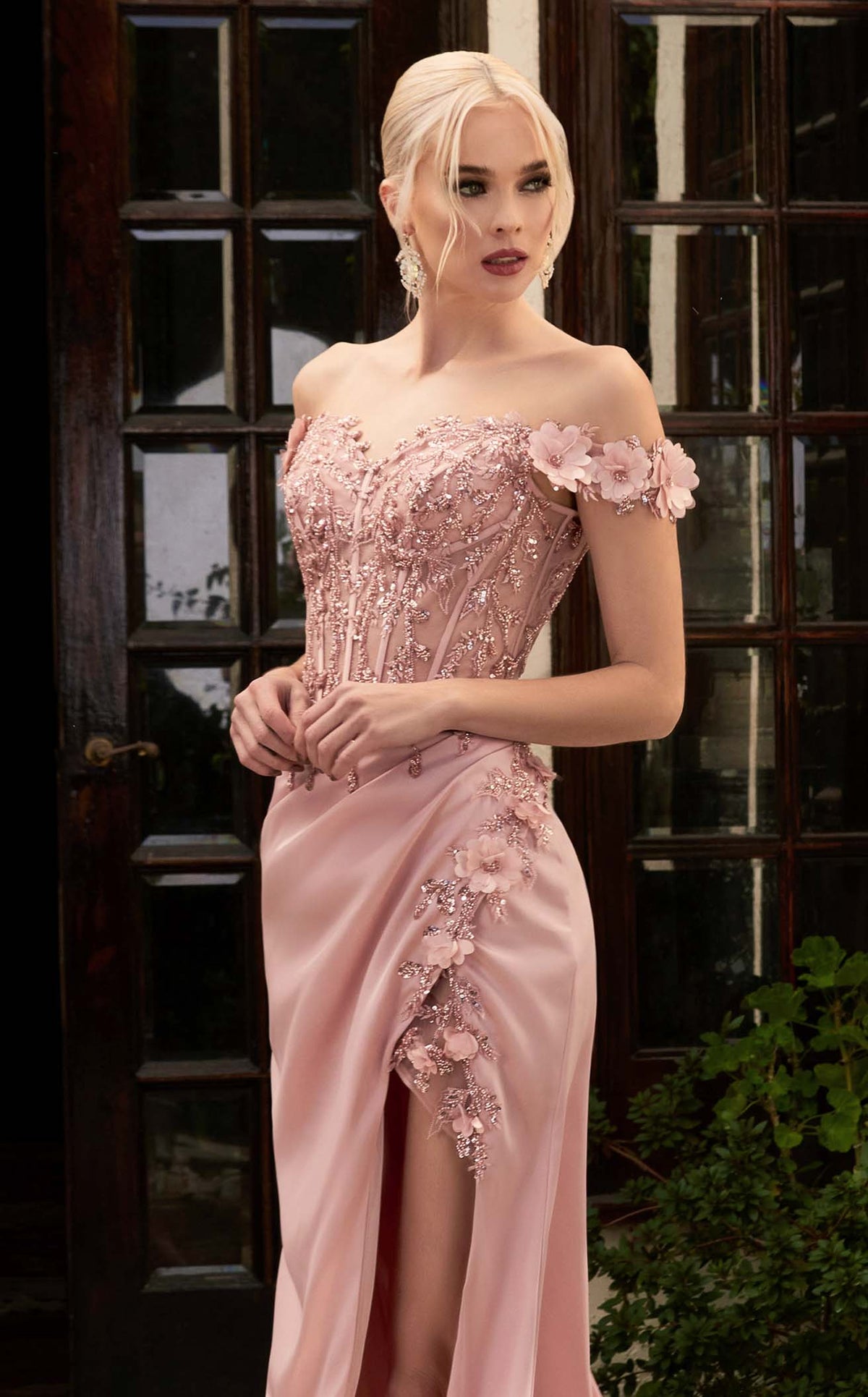CD0186_blush_1_41dfcc56-ba50-