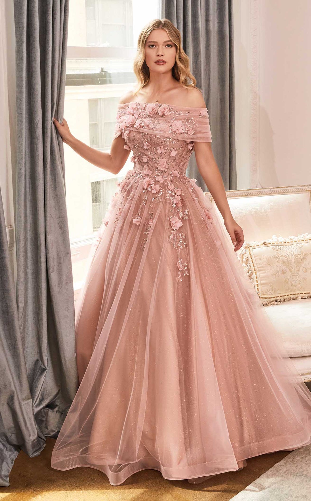 luxury a line dresses Luxury A-line Scoop Short Sleeve Evening Gowns Beaded Formal Dresses LA72066 main image 0