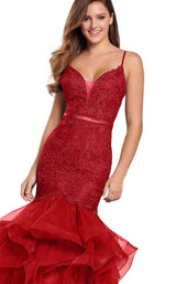 18 of 18 Ellie Wilde EW119008 Wine