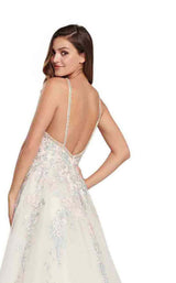 16 of 18 Ellie Wilde EW119010 Petal-Multi