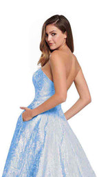 17 of 18 Ellie Wilde EW119013 Light Blue