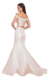 9 of 18 Ellie Wilde EW119014 Petal