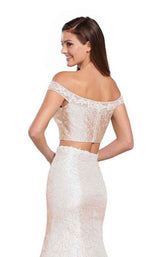 18 of 18 Ellie Wilde EW119014 Petal