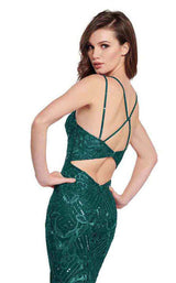 18 of 18 Ellie Wilde EW119028 Emerald