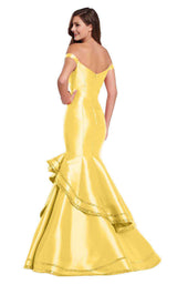 11 of 24 Ellie Wilde EW119029 Light Yellow