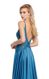 17 of 18 Ellie Wilde EW119048