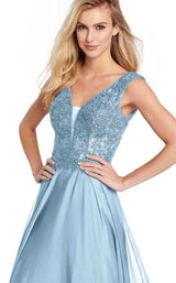 14 of 18 Ellie Wilde EW119050 Light Blue