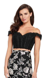 9 of 12 Ellie Wilde EW119052