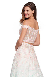 11 of 12 Ellie Wilde EW119057