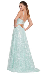 7 of 18 Ellie Wilde EW119060 Mint