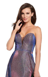 10 of 12 Ellie Wilde EW119065