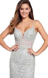 8 of 12 Ellie Wilde EW119088