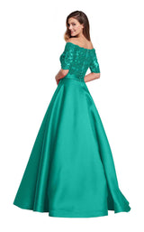 16 of 32 Ellie Wilde EW119092