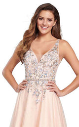 8 of 12 Ellie Wilde EW119097 Blush