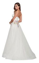 5 of 12 Ellie Wilde EW119162 Ivory Multi