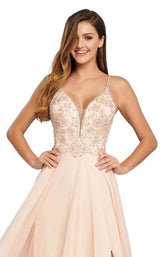 7 of 12 Ellie Wilde EW119169 Blush