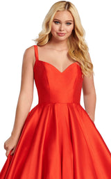 8 of 12 Ellie Wilde EW120023 Red