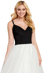 4 of 6 Ellie Wilde EW120072 Black/White