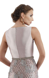 4 of 4 Feriani 18690