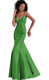 3 of 16 JVN JVN62965 Green