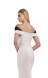 6 of 8 Janique K6596