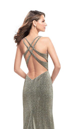 8 of 8 La Femme 25901