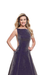 4 of 6 La Femme 26231