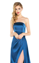 2 of 4 Mac Duggal 62879R