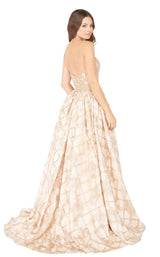 3 of 4 Mac Duggal 80796D