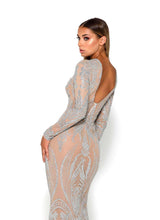 5 of 7 Portia and Scarlett 1709T