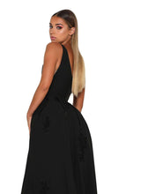 9 of 20 Portia and Scarlett Endora Vee