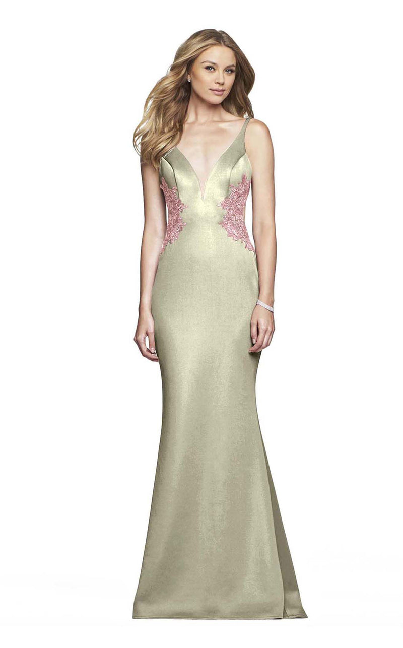 Faviana S10226 Dress | TheDressWarehouse.com Everything On Sale, Always! Faviana S10226 Dress | TheDressWarehouse.com Everything On Sale, Always!