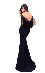 3 of 4 Tarik Ediz 50225