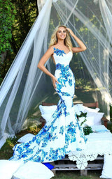 6 of 6 Tarik Ediz 50228