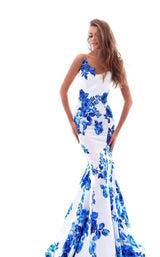 1 of 6 Tarik Ediz 50228