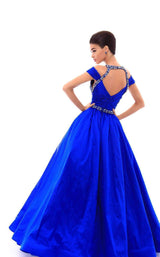 11 of 12 Tarik Ediz 50244