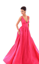 4 of 7 Tarik Ediz 50283