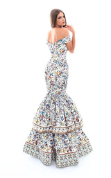 3 of 4 Tarik Ediz 50320