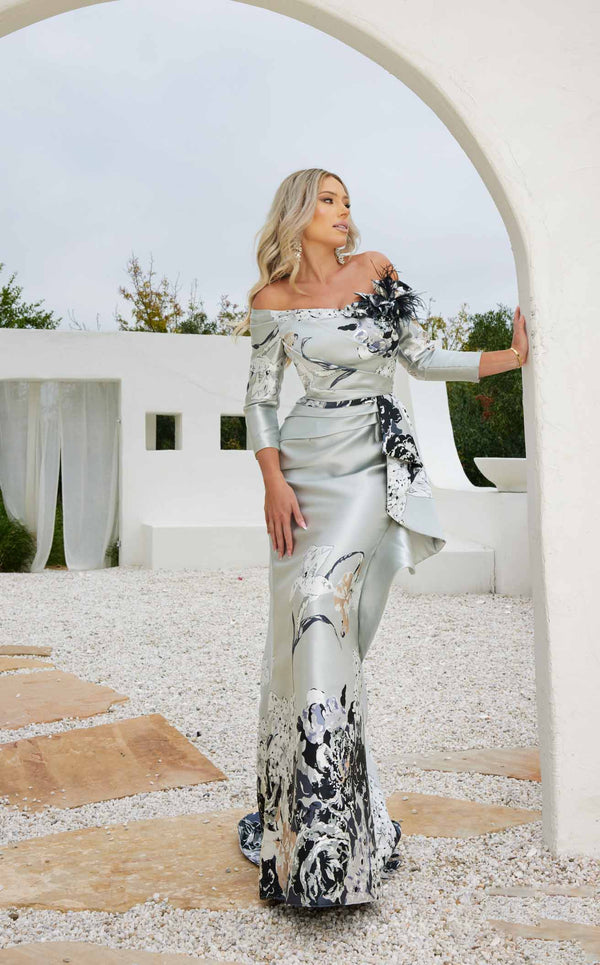 Red Carpet Dress Sale | Hollywood Style Gowns Up to 90% Off TheDressWarehouse Red Carpet Dress Sale | Hollywood Style Gowns Up to 90% Off TheDressWarehouse