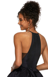 4 of 4 Sherri Hill 53025 Black