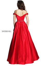 3 of 4 Sherri Hill 51124 Red Back