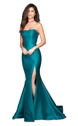 7 of 24 Sherri Hill 51671