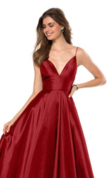 15 of 18 Sherri Hill 51822