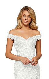 7 of 12 Sherri Hill 52347 Ivory