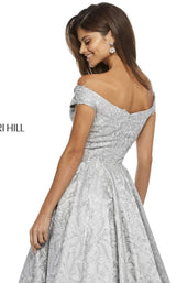 4 of 4 Sherri Hill 52507 Silver