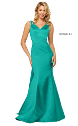 5 of 22 Sherri Hill 52540 Emerald